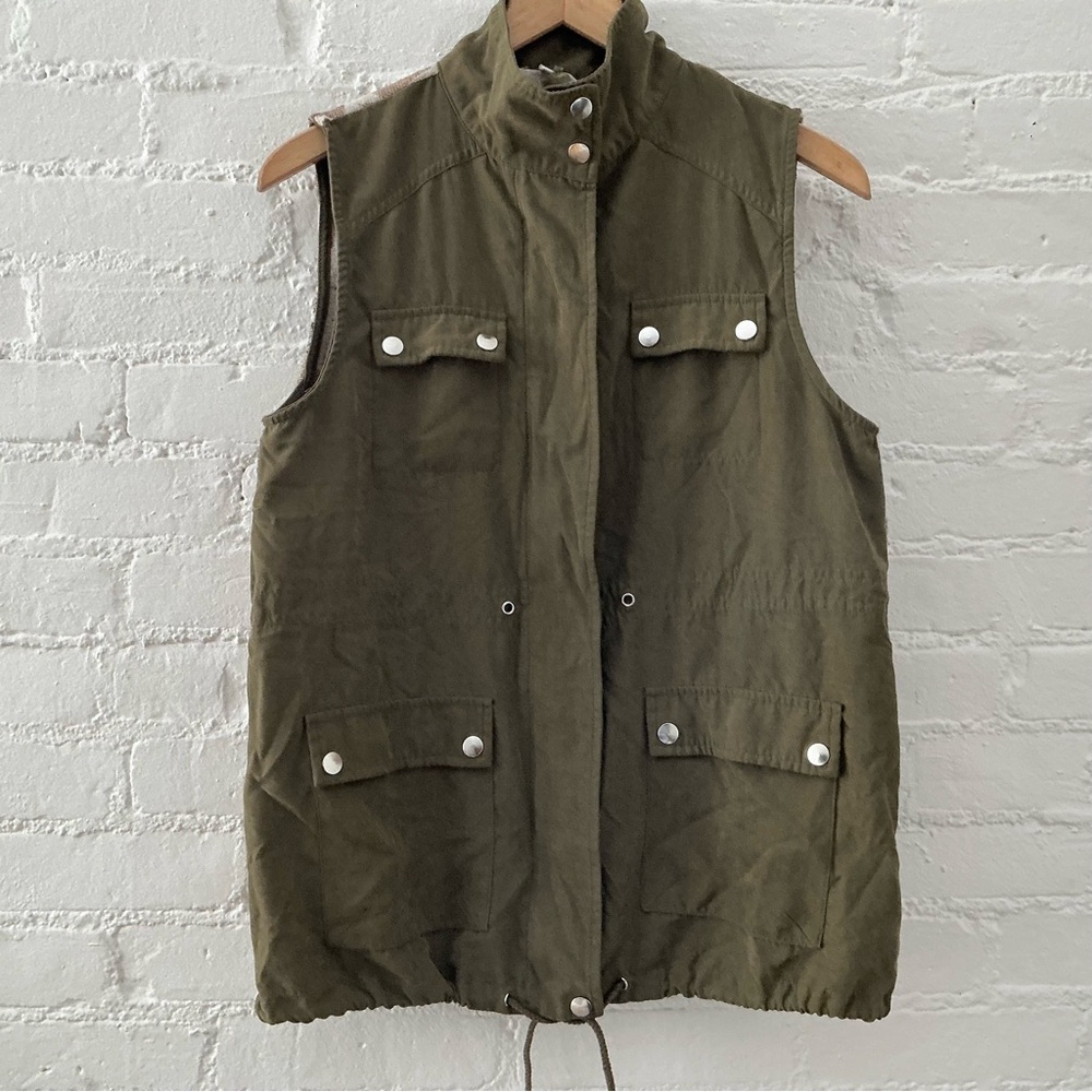Anthropologie Entro Utility Vest Army Green Full Zip Outdoor Hiking Layers S